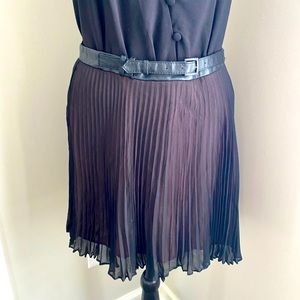 BCBGeneration Black pleated Skirt